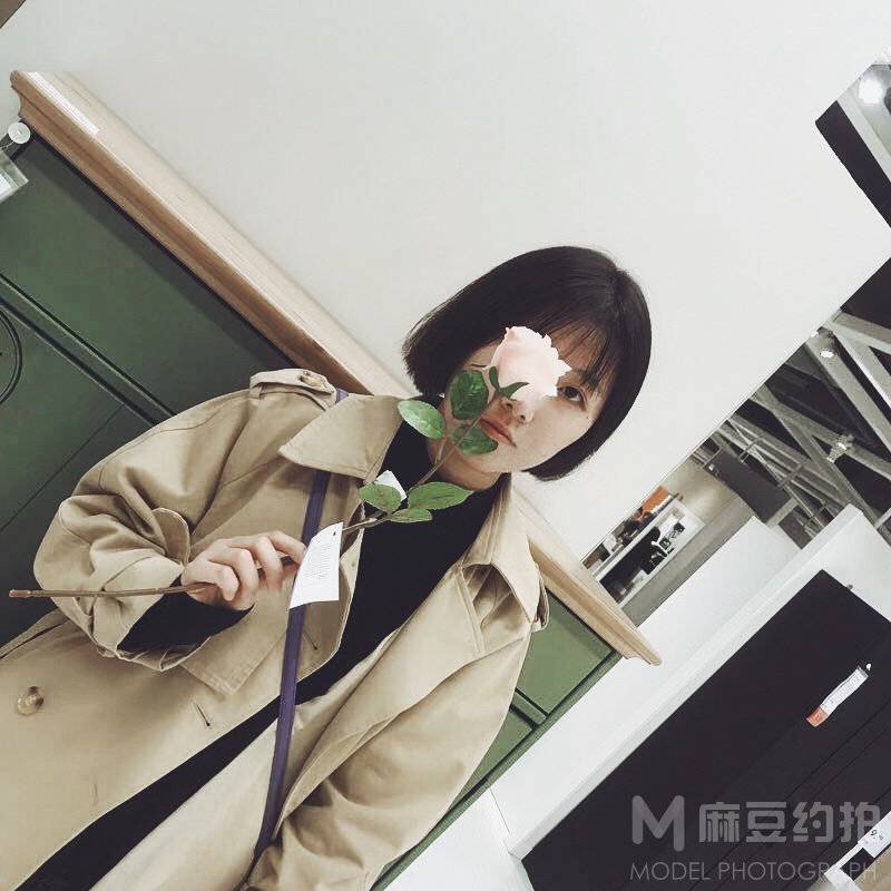 胶片模特