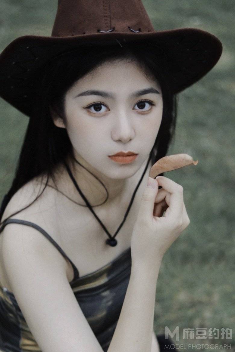 胶片模特