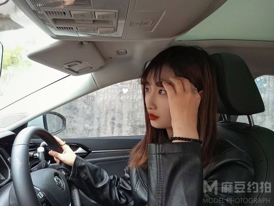 民国模特