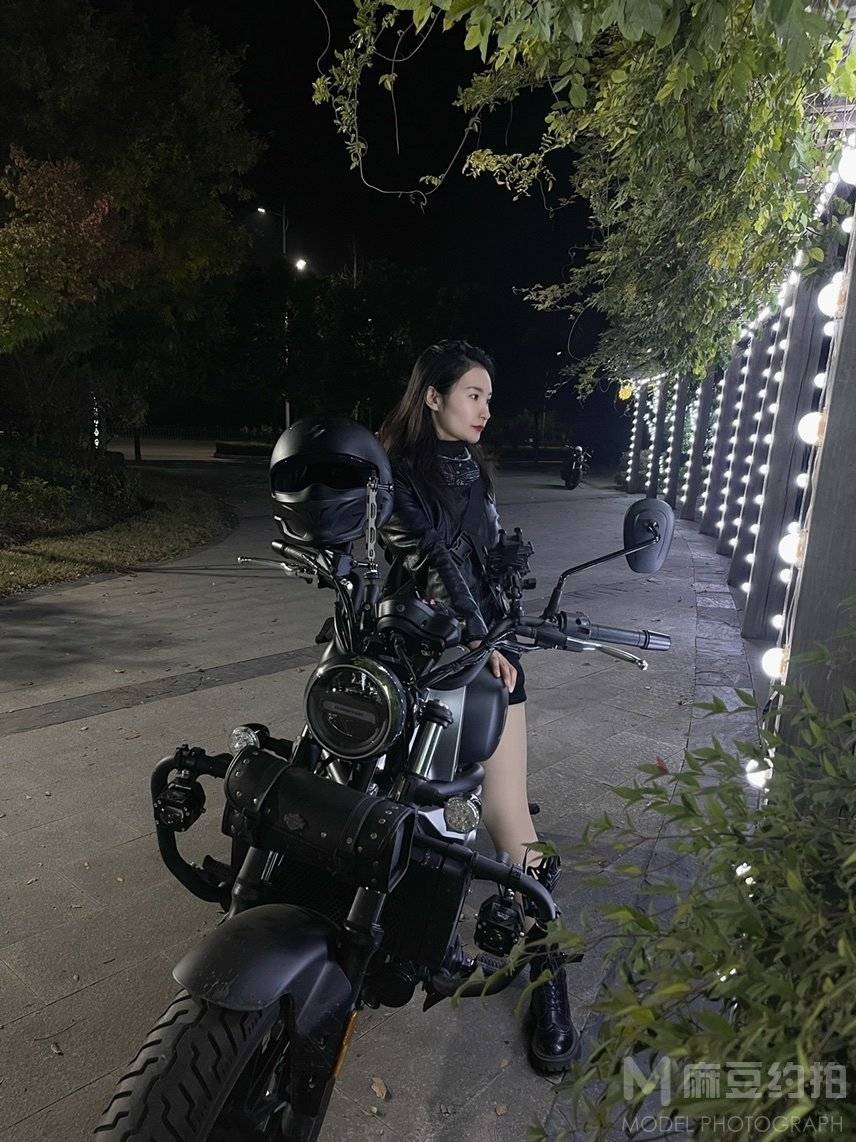 暗黑模特