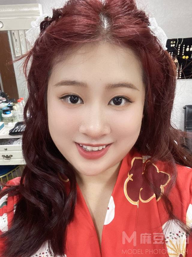 纪实模特