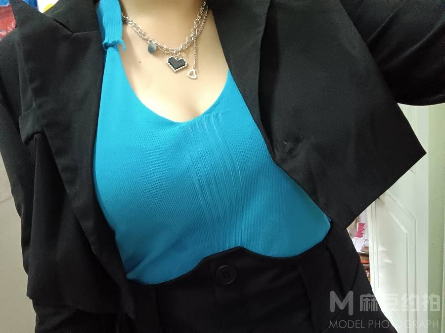 黑白模特