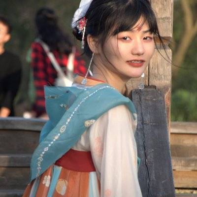 汉服模特