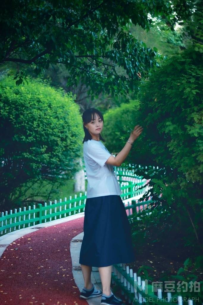 清新模特
