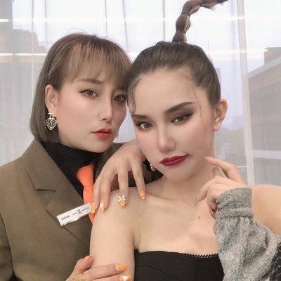 妆容模特