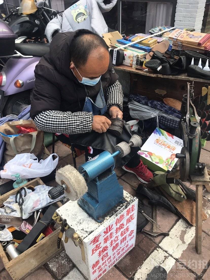 纪实模特