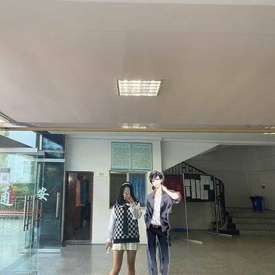 校园模特