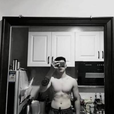 黑白模特