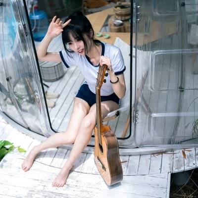 校园模特