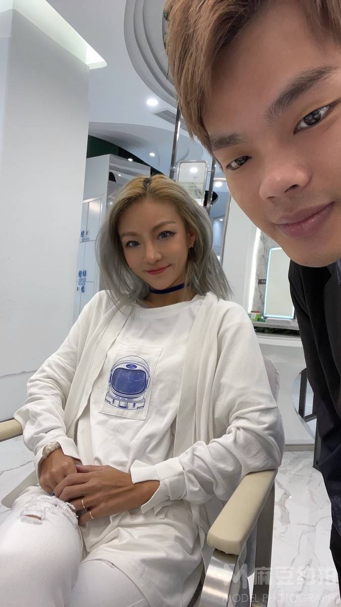 时尚模特