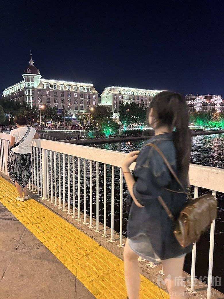 商务模特