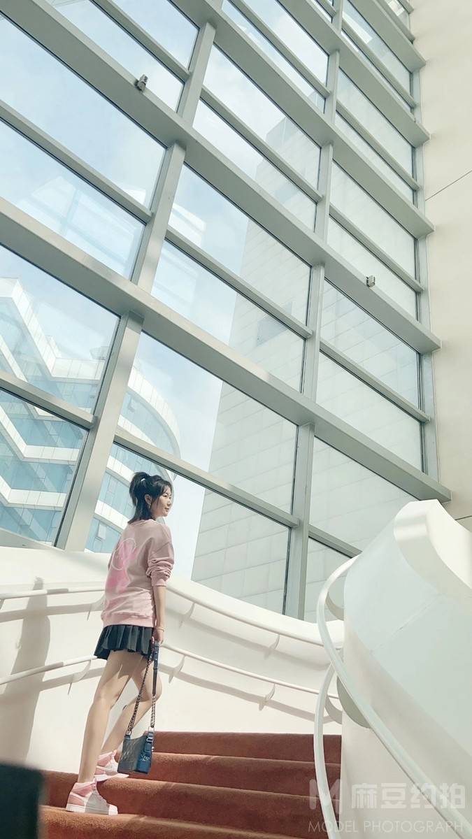 纪实模特