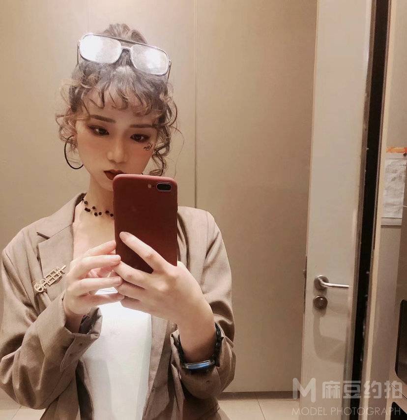 时尚模特