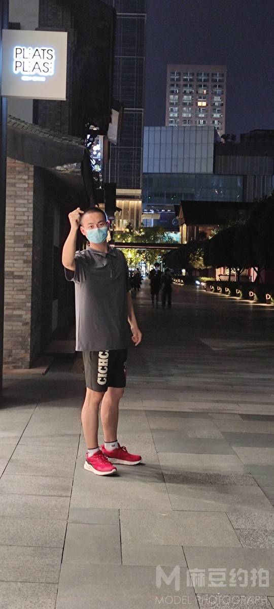 民国模特