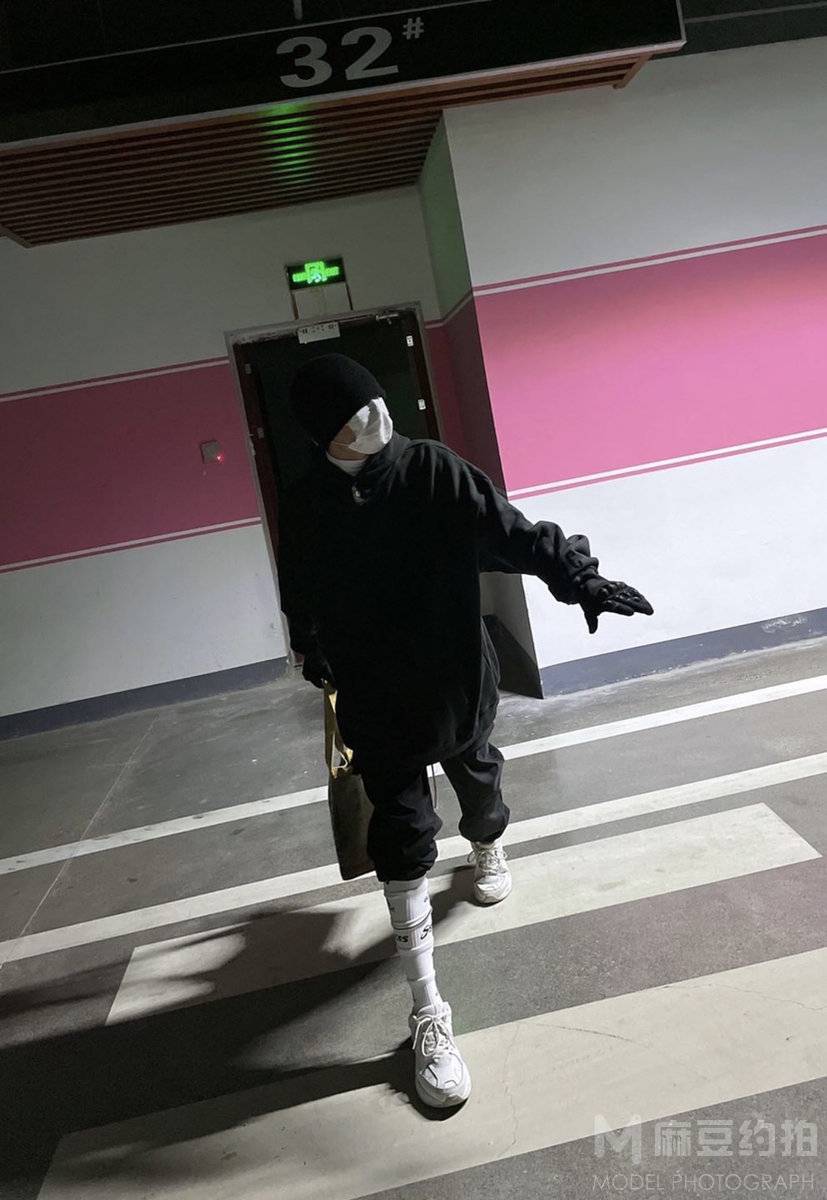 暗黑模特