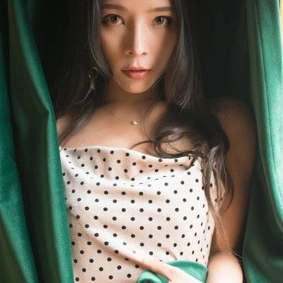 宝丽来模特