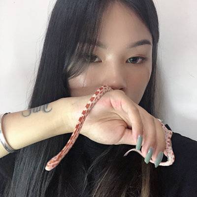 黑白模特