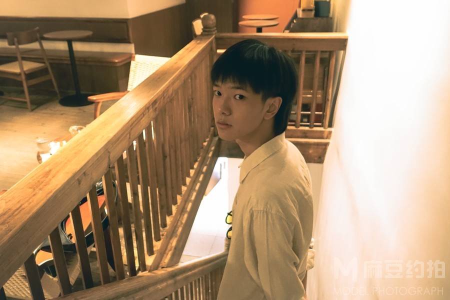 胶片模特