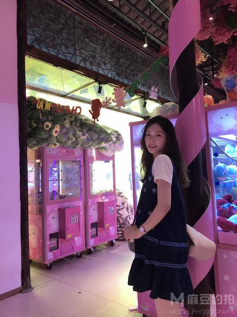 妆容模特