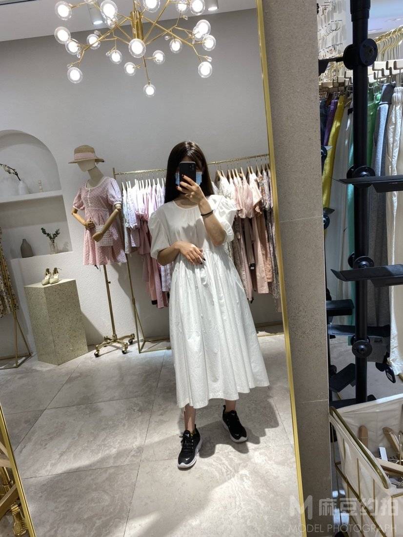 清新模特