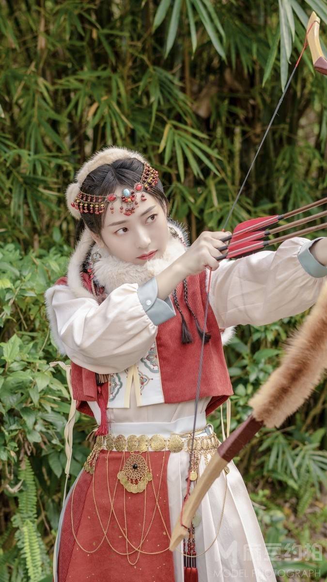汉服模特