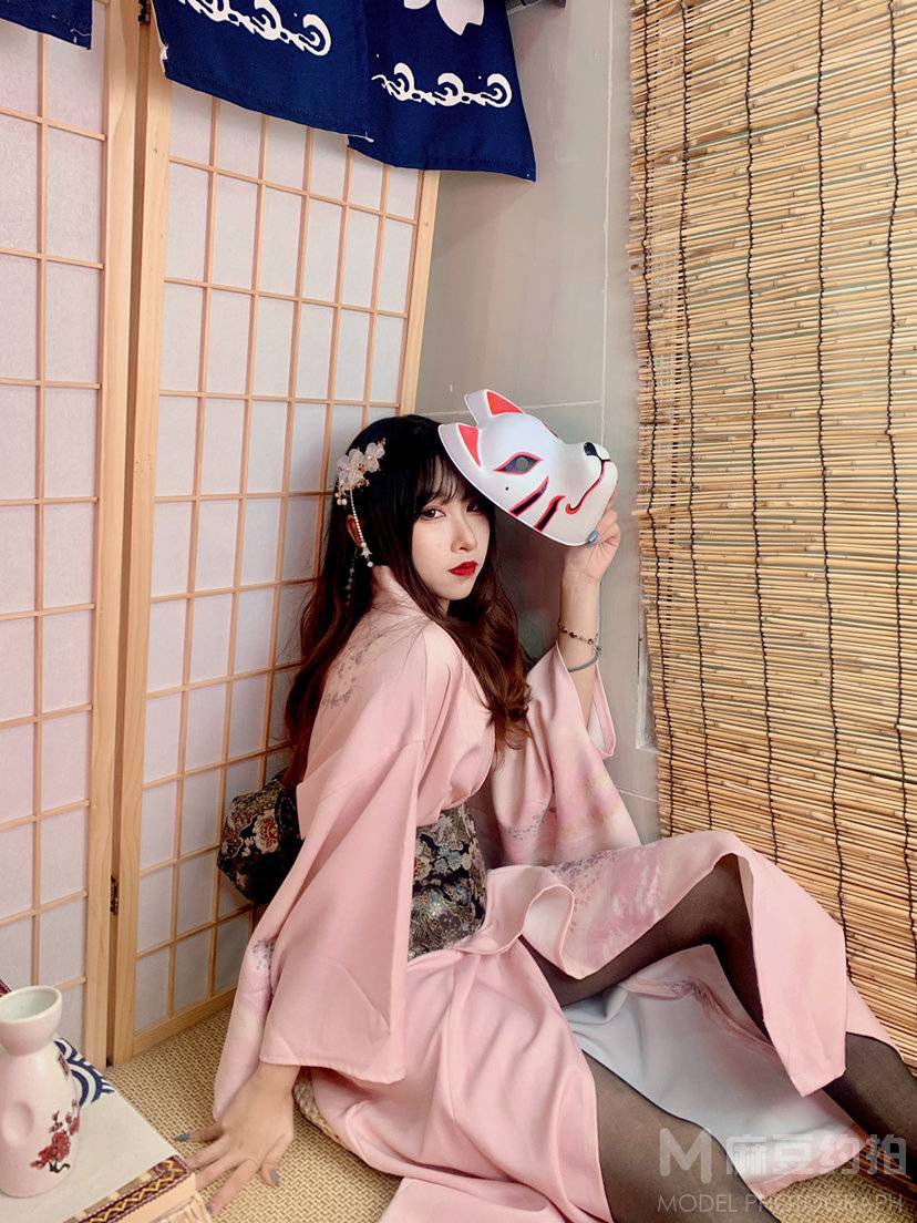 和服模特