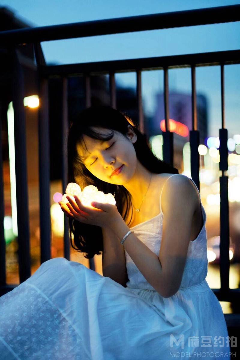 胶片模特