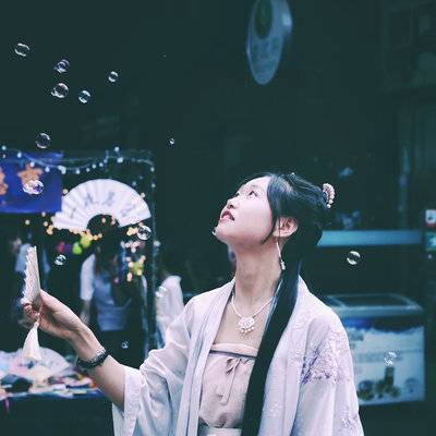 清新模特
