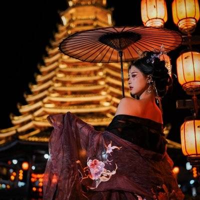 夜景模特