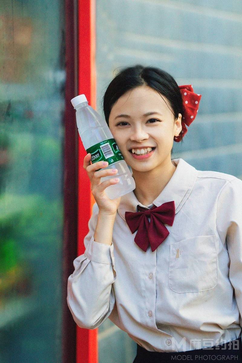 宝丽来模特