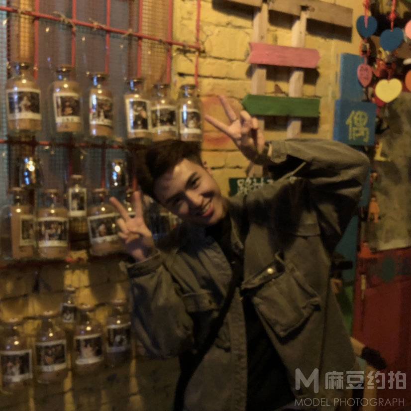 纪实模特