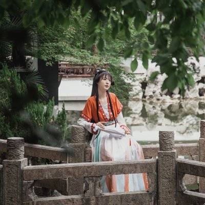 汉服模特