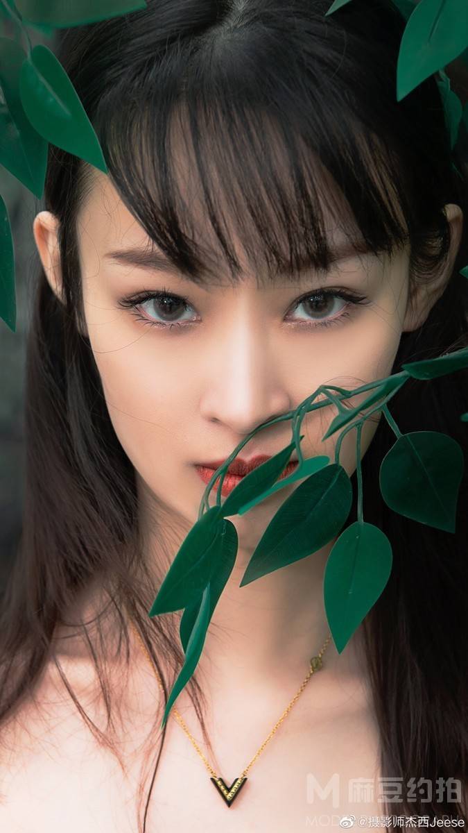 纪实模特