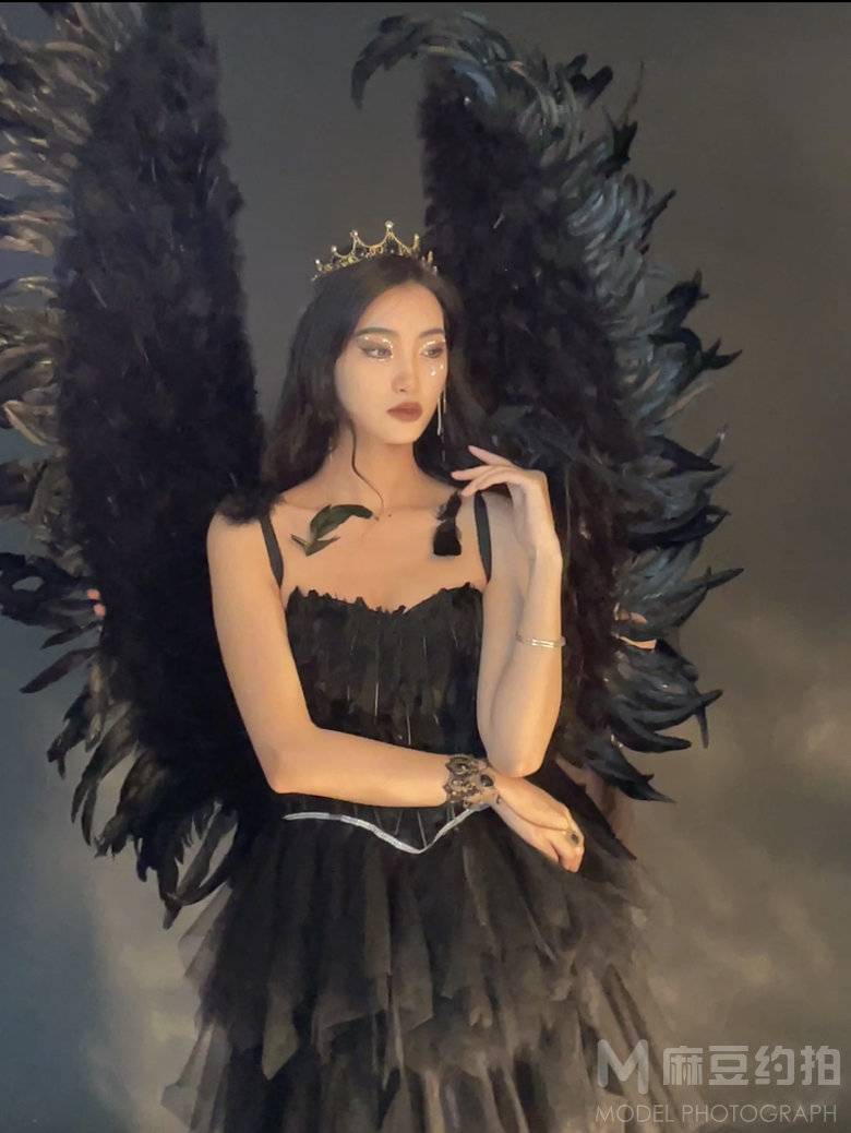 暗黑模特