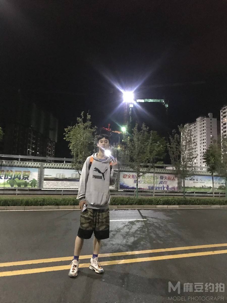 纪实模特