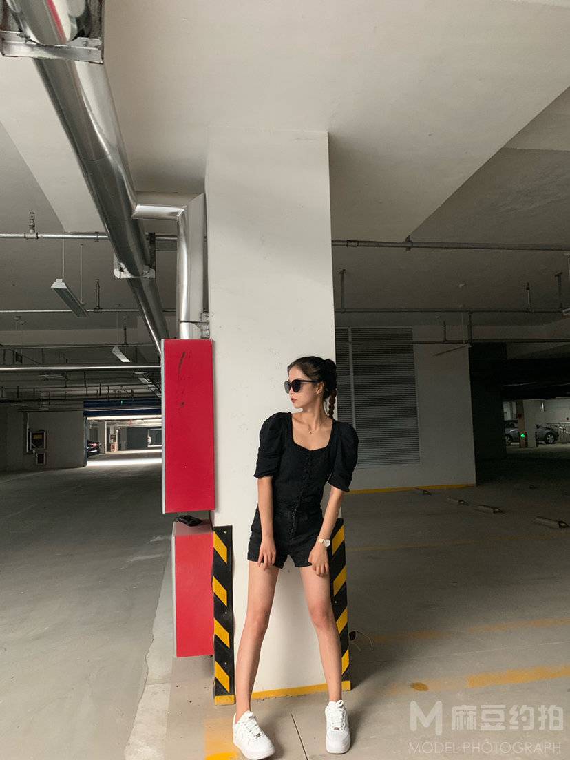 暗黑模特