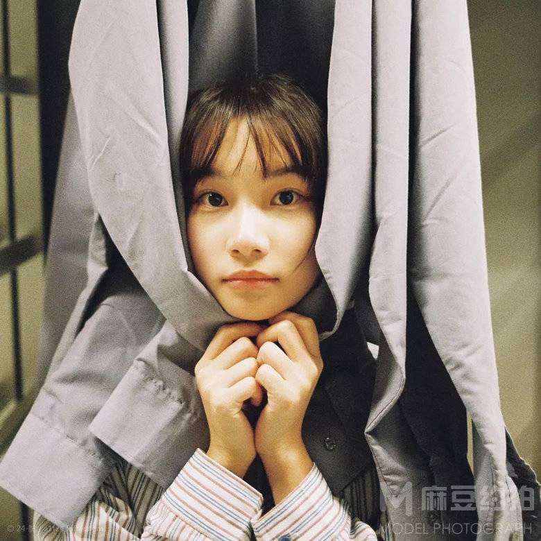 胶片模特