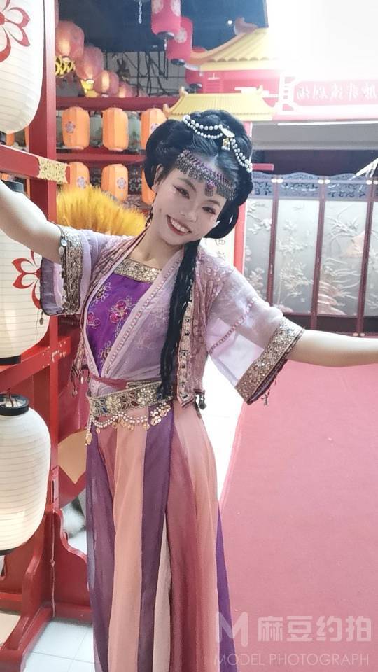 民国模特