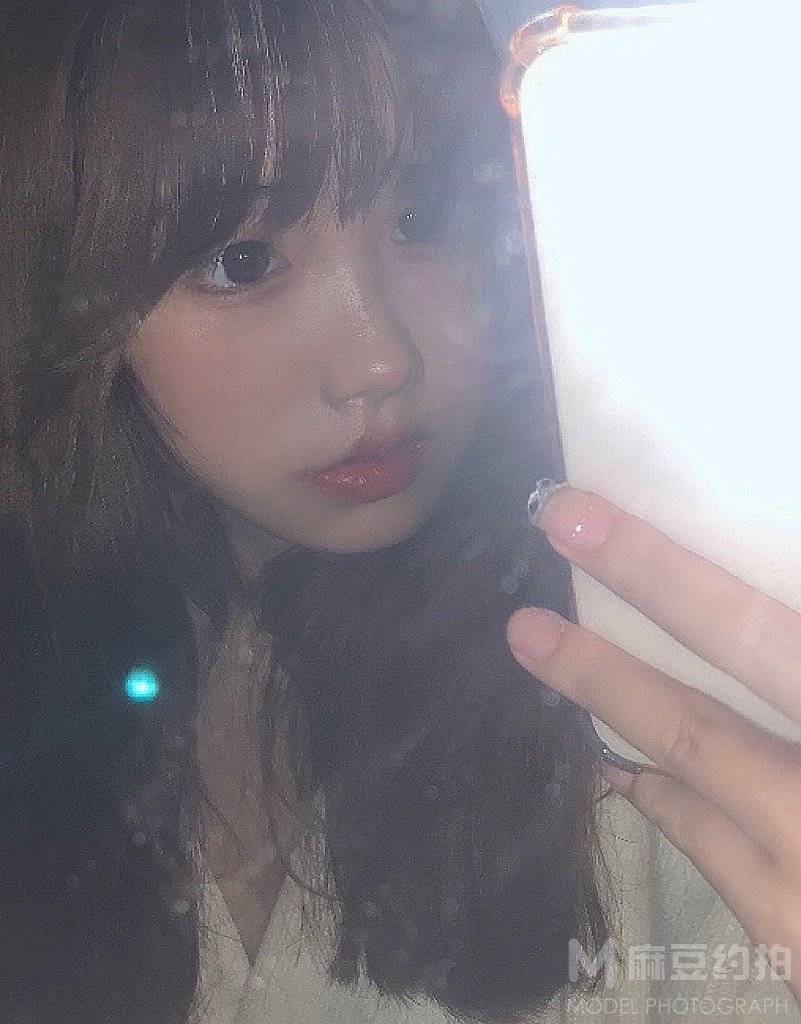 胶片模特