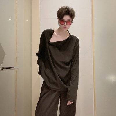 黑白模特