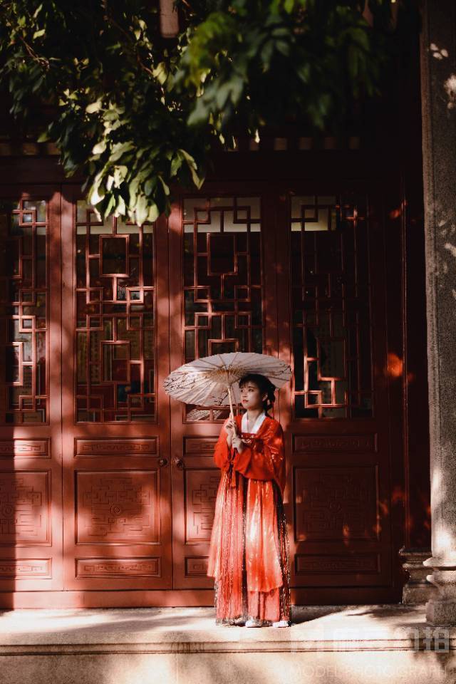 汉服模特