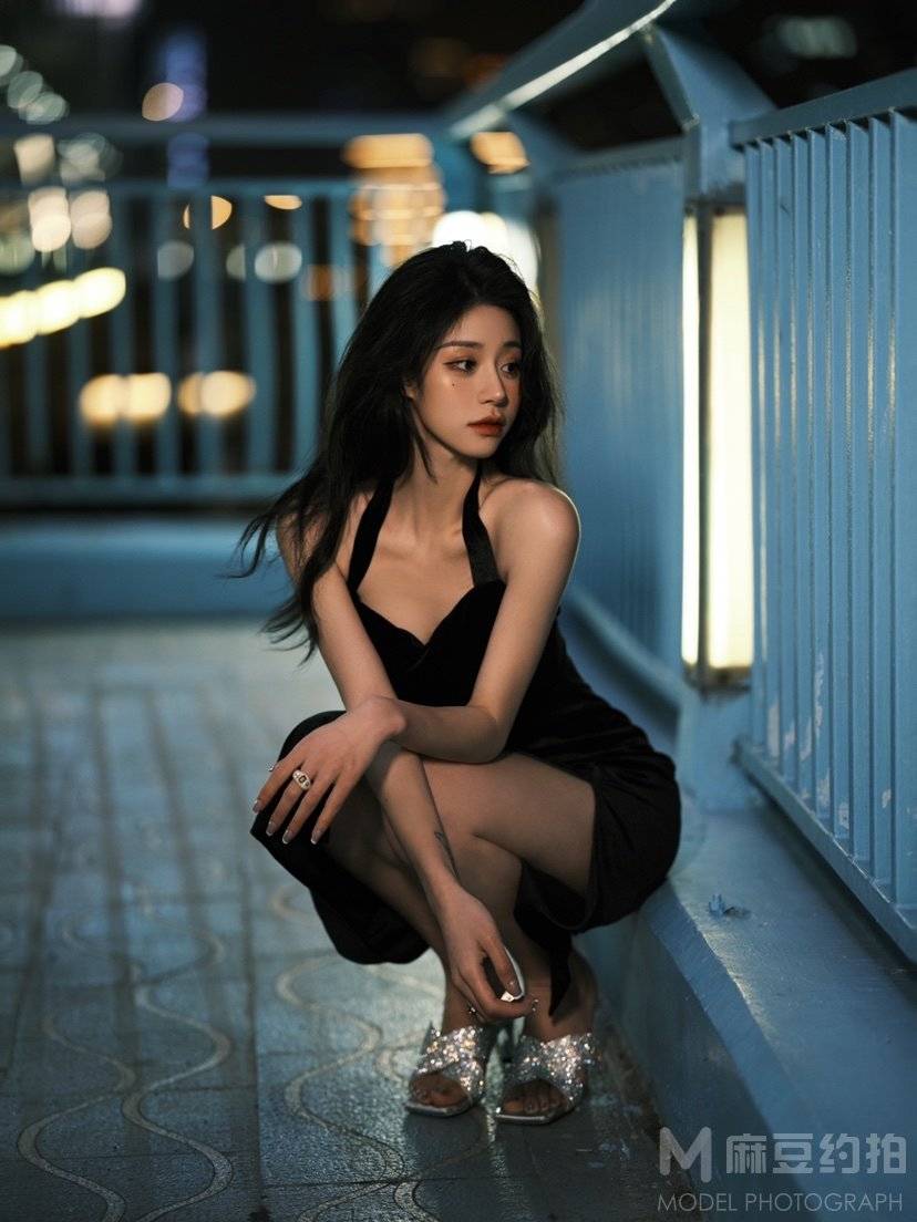 夜景模特