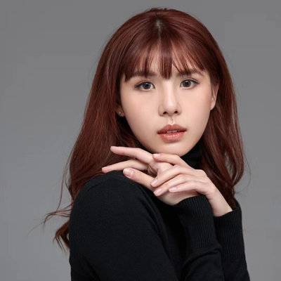 黑白模特