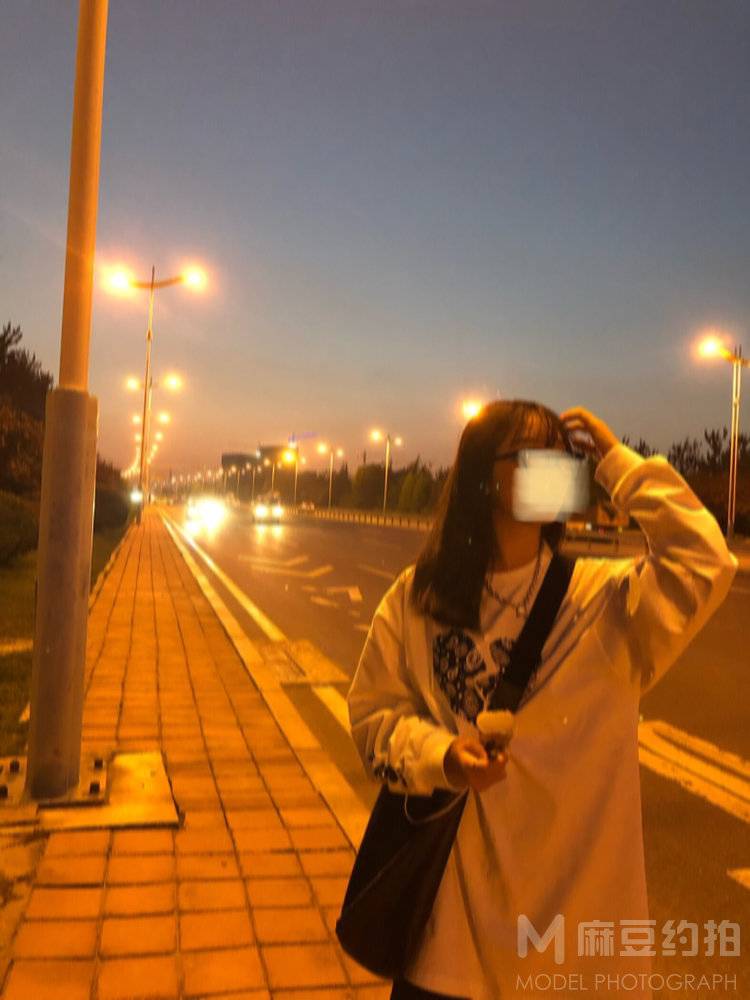 纪实模特