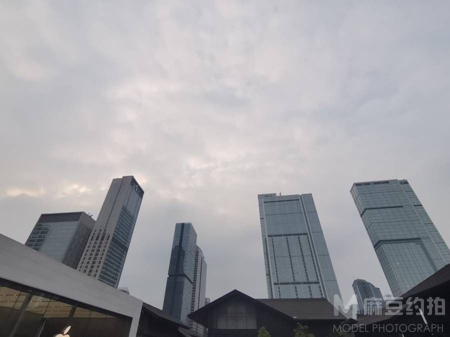 纪实模特