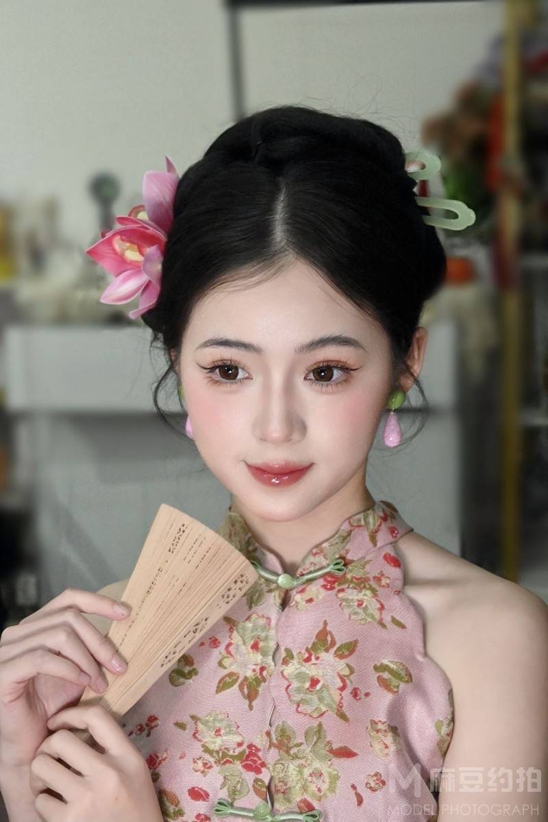 旗袍模特