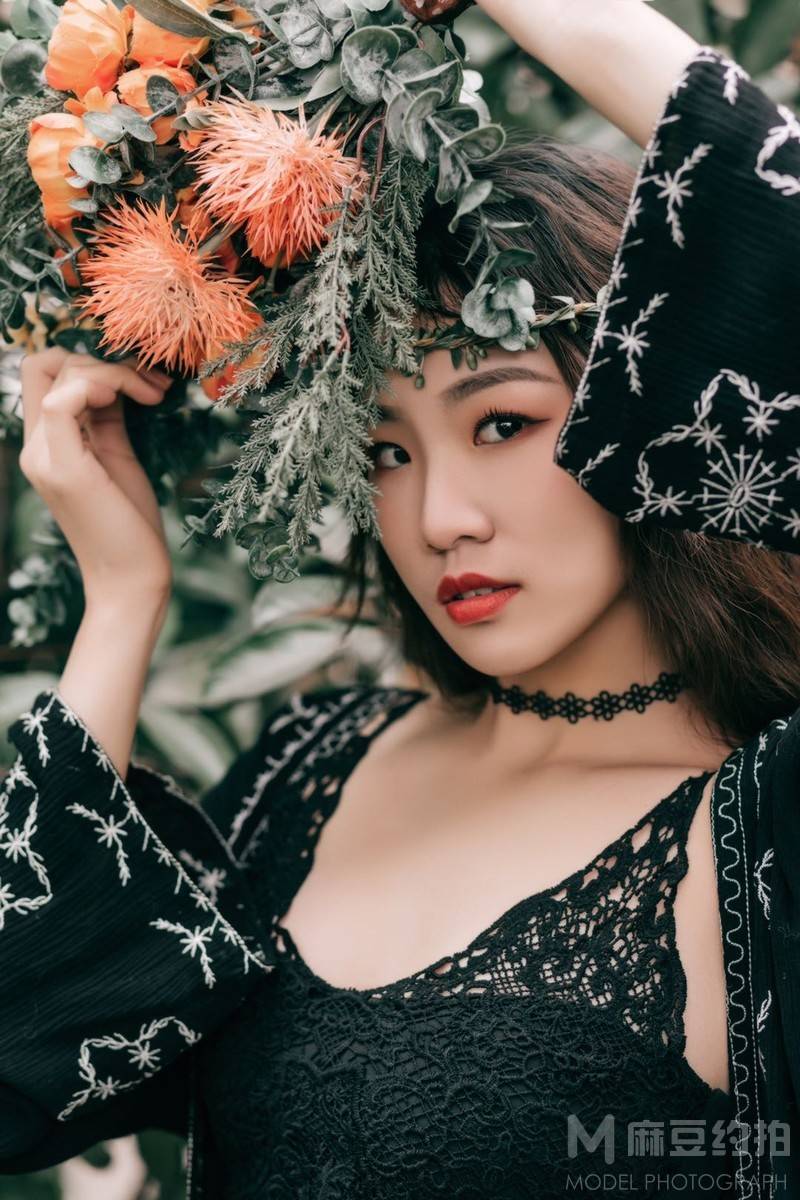 情绪模特