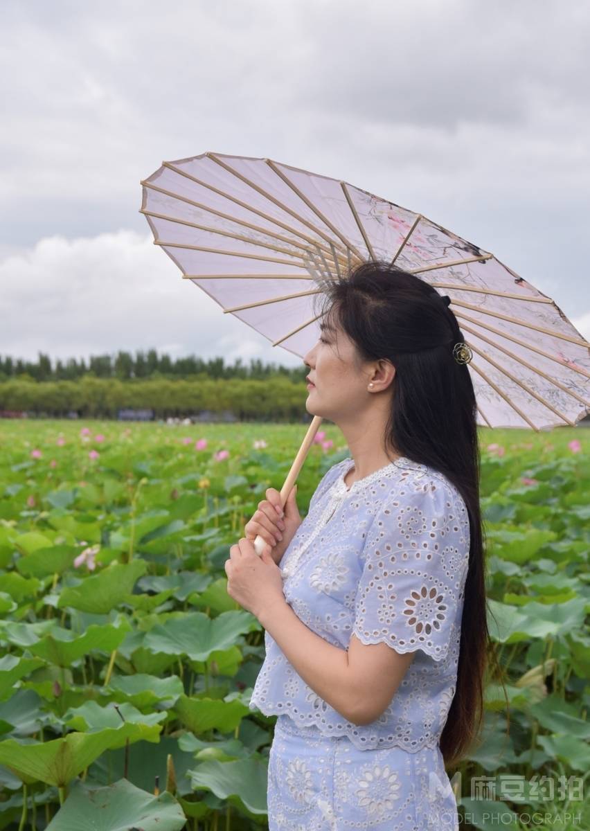 纪实模特