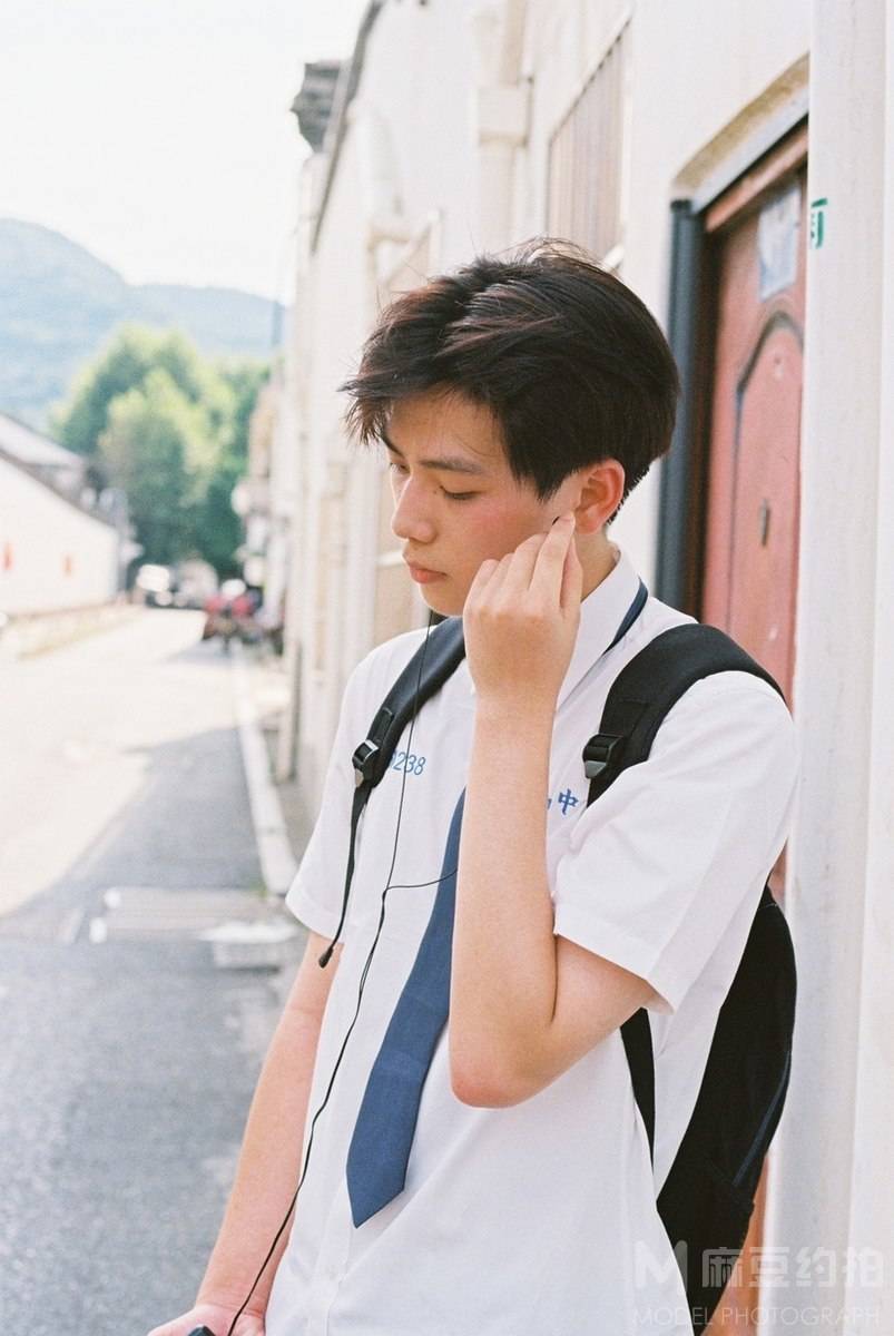 胶片模特