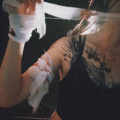 情绪模特
